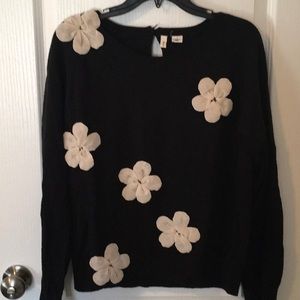Anthropologie sweater with appliqué